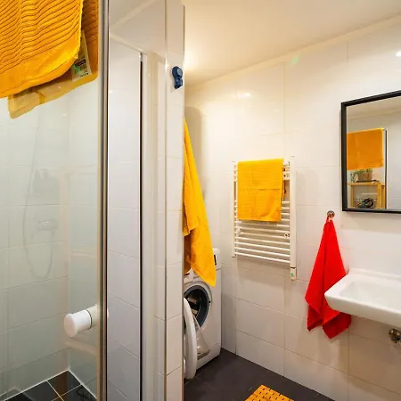 Downtown Gem - Next To Andrassy Street דירה *