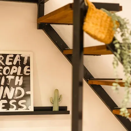 Downtown Gem - Next To Andrassy Street דירה *