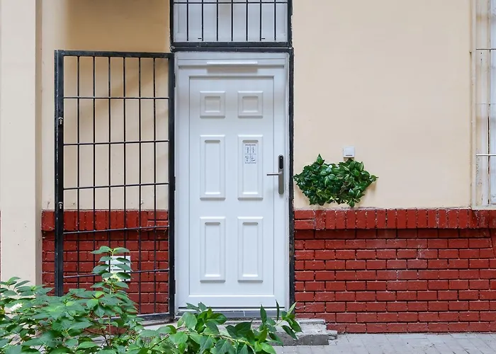 Downtown Gem - Next To Andrassy Street