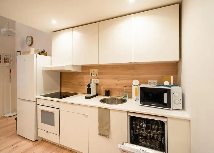 Apartamento Downtown Gem - Next To Andrassy Street *